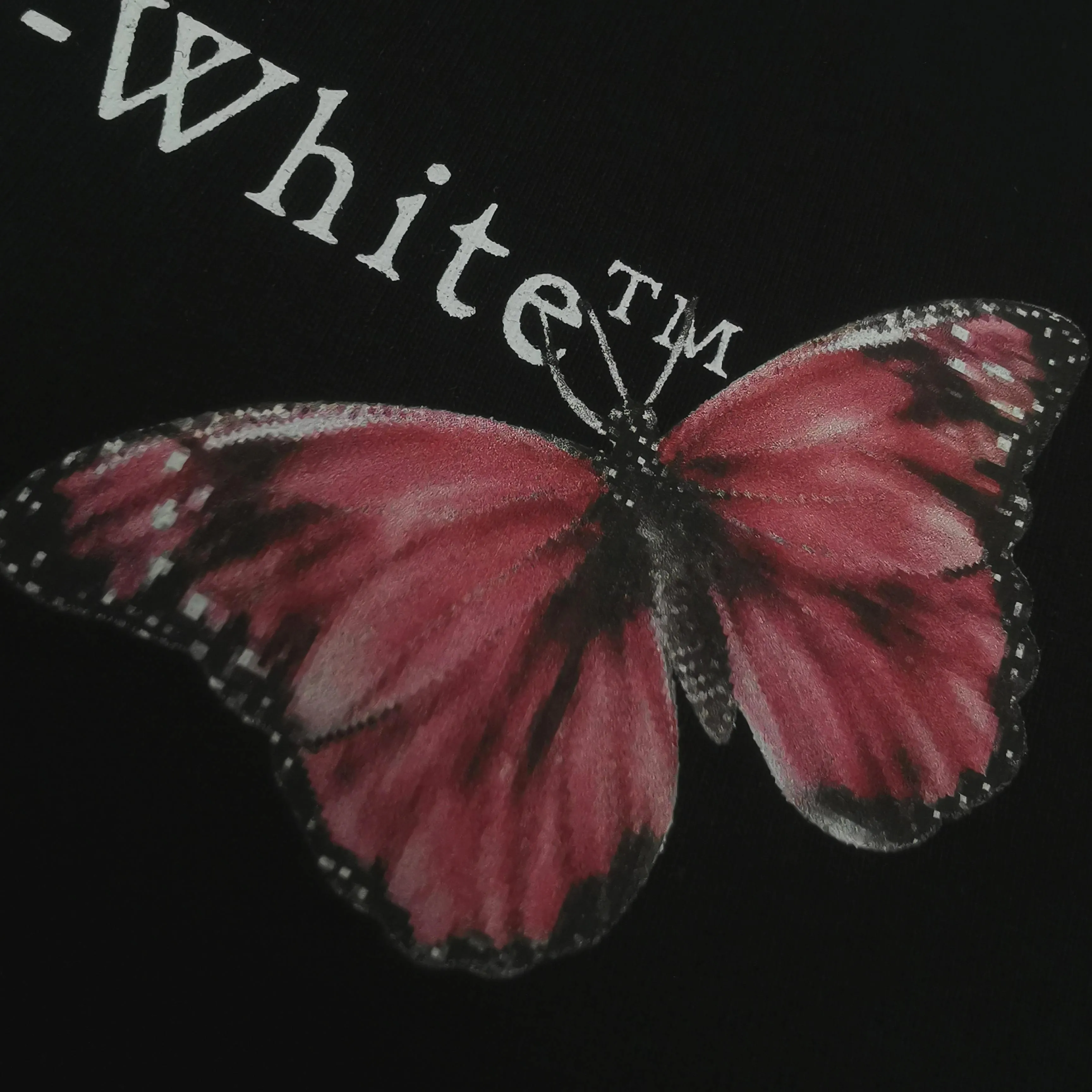 Top version ❤️off white new loose version butterfly short-sleeved T-shirt Size: S M L XL Color: Black White P240
